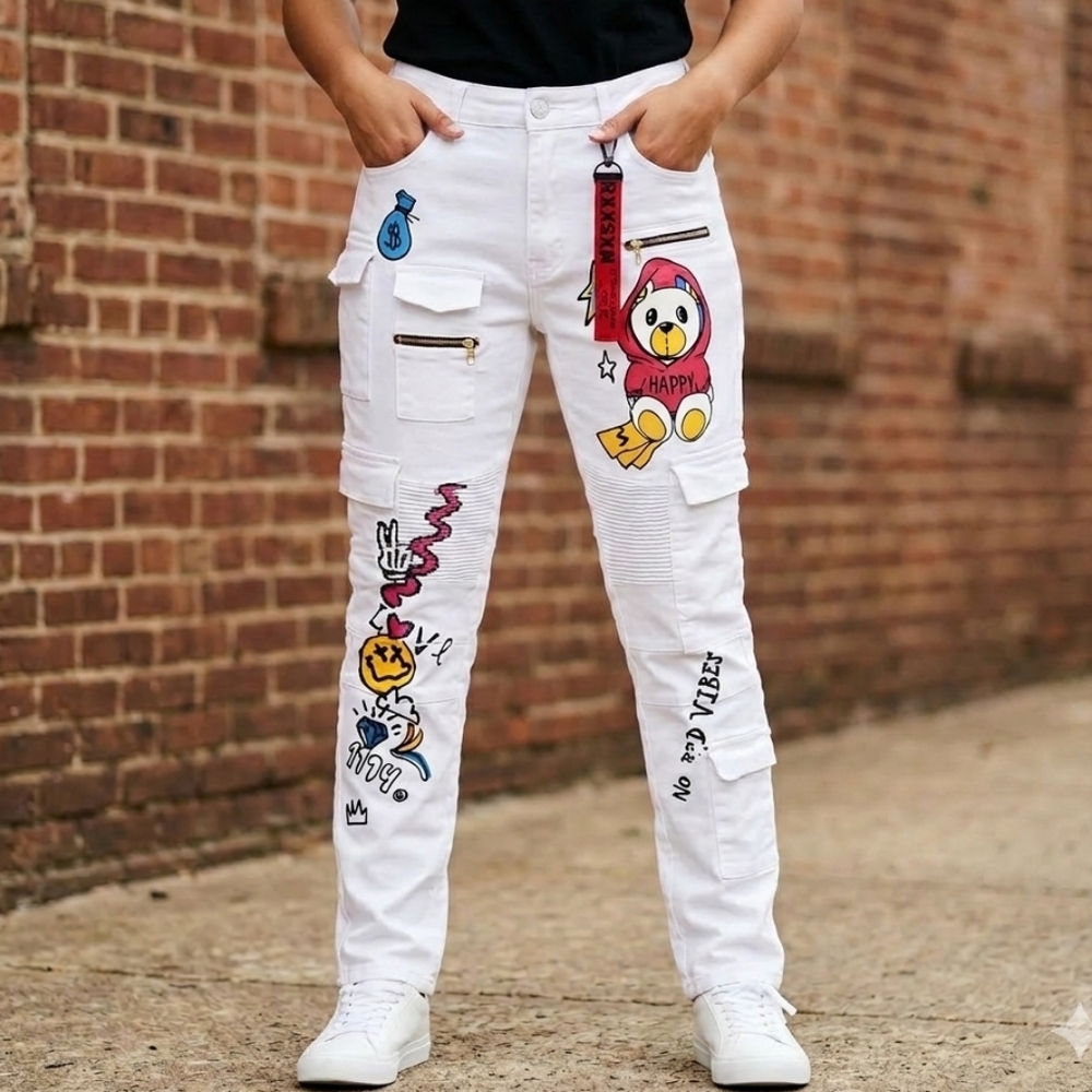 Reason NYC White Graffiti Moto Cargo Jeans - NWT
